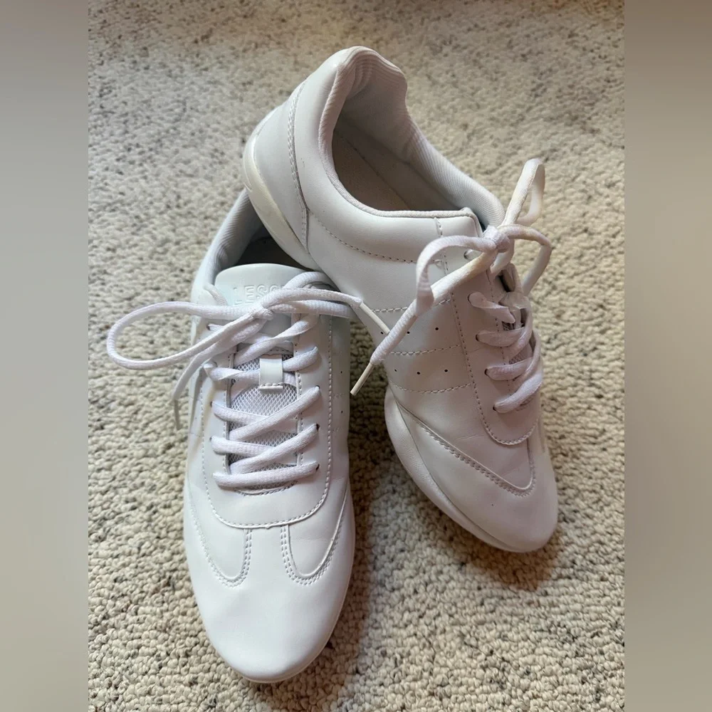 Lesove White Athletic Sneakers with Laces Sz 40 Sz 9 - Picture 2 of 6